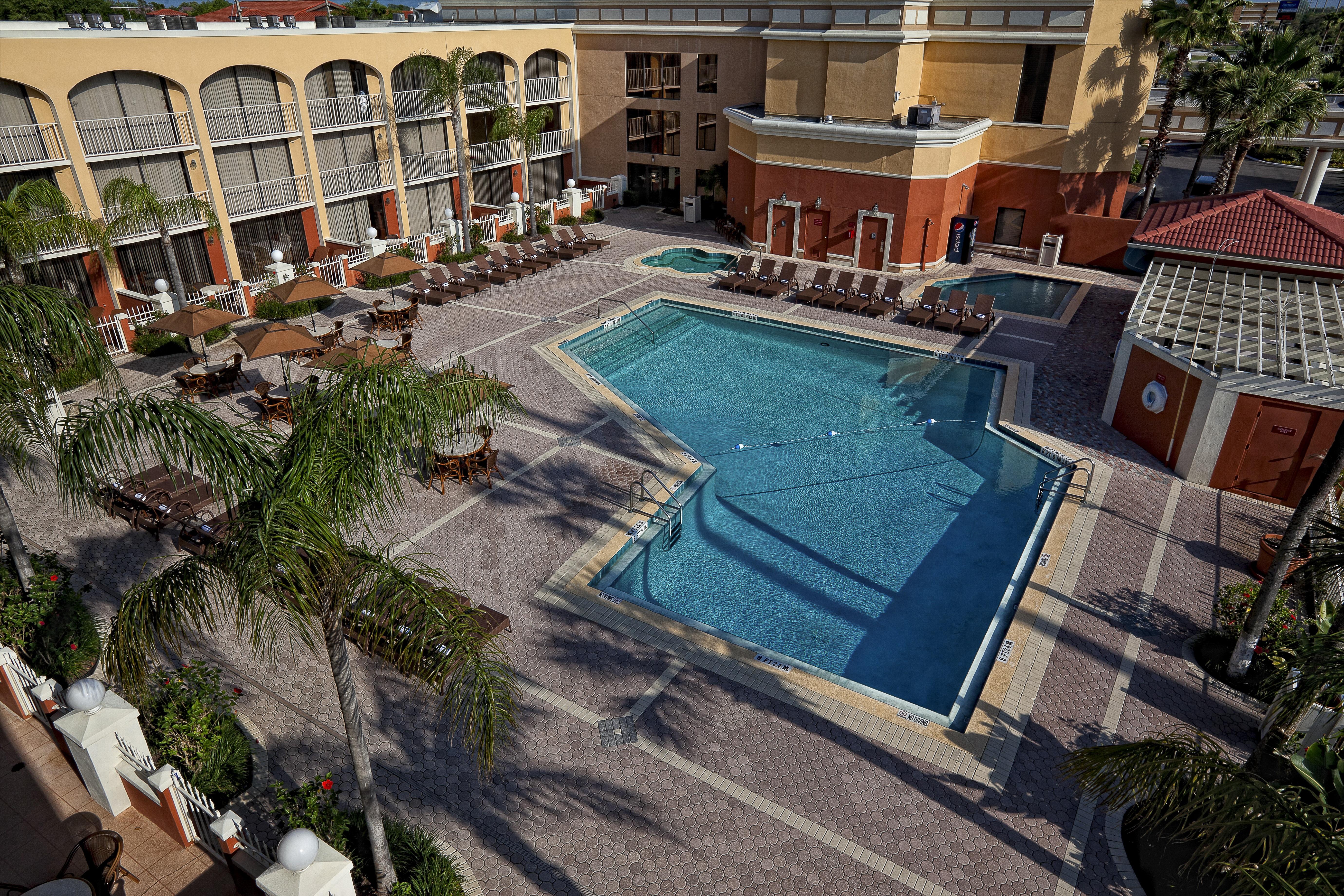 Westgate Towers Hotel Four Corners Экстерьер фото