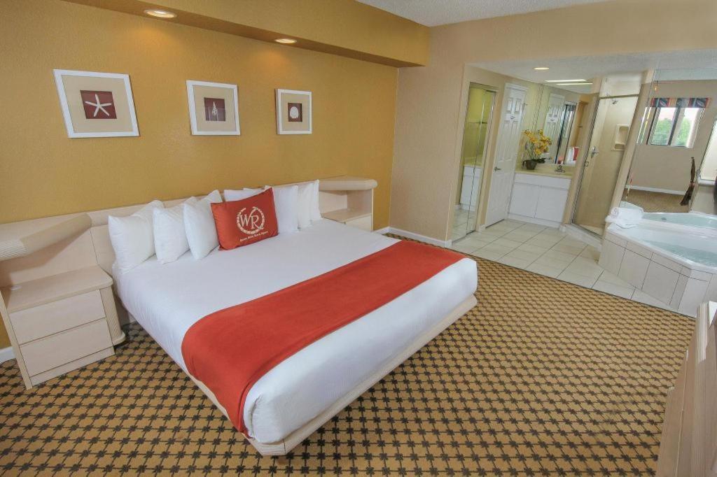 Westgate Towers Hotel Four Corners Экстерьер фото